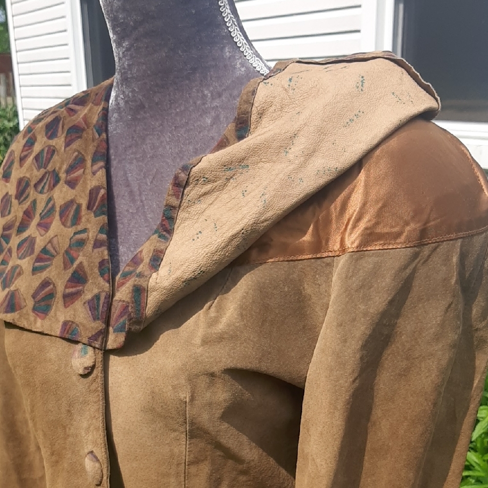 80's🤎DANIER🤎SUEDE Military Green Jacket with Attached Hand Painted Caplet SZ S - Picture 7 of 16